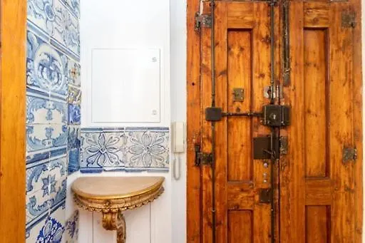 Historic Center Romantic Apartment Lisboa